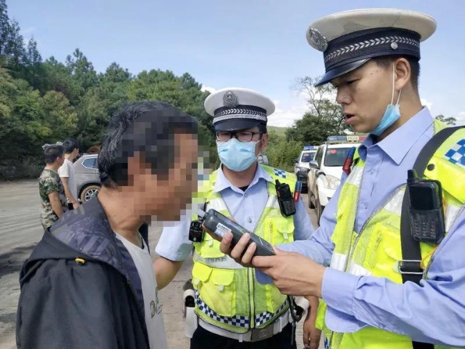 “双节”假期,宣威5名“酒司机”撞“枪口”