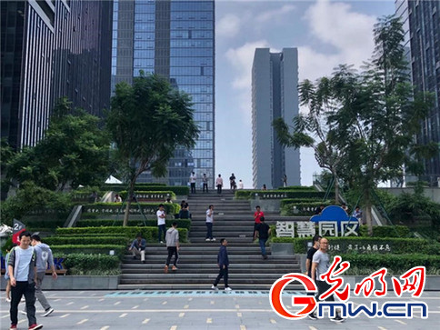 【落实“六稳六保•优化营商环境”】深圳帮扶措施直达基层 带动企业创新模式销售产品 【落实“六稳六保•优化营商环境”】深圳帮扶措施直达基层 带动企业创新模式销售产品