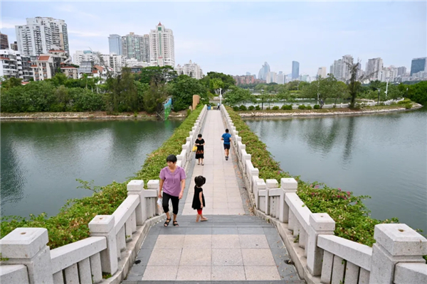 640.webp (1) 640.webp (1)