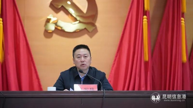 640.webp (1) 640.webp (1)