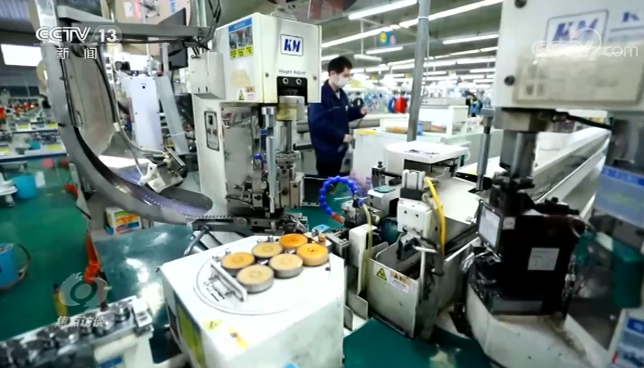 焦点访谈丨中国曲线!这是我见过最漂亮的“V”