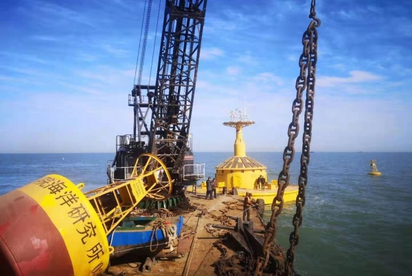 我国超大型三锚式浮标综合观测平台入列东海海洋观测研究站并正式运行