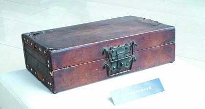 手提箱蕴藏革命本色 手提箱蕴藏革命本色