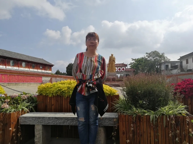 1.webp (2) 1.webp (2)