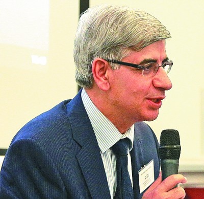 中外政治学、传播学学者聚焦:新传媒提高了公众对全球共同命运的认识 中外政治学、传播学学者聚焦:新传媒提高了公众对全球共同命运的认识