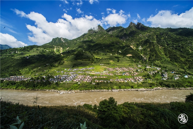 棉谷新村新村(福贡匹河棉谷2016-8宋林武摄).jpg 棉谷新村新村(福贡匹河棉谷2016-8宋林武摄).jpg