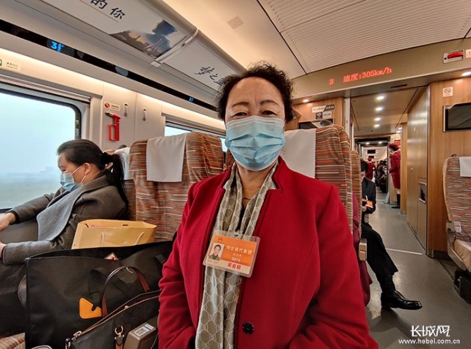 全国人大代表郭素萍。