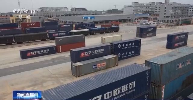 世界看两会丨多国人士:中国政府交上令人民满意的答卷