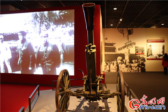 【组图】280组件红色展品亮相首博讲述党史历程 【组图】280组件红色展品亮相首博讲述党史历程