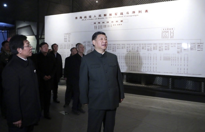 习近平参观淮海战役纪念馆3_副本.jpg 习近平参观淮海战役纪念馆3_副本.jpg