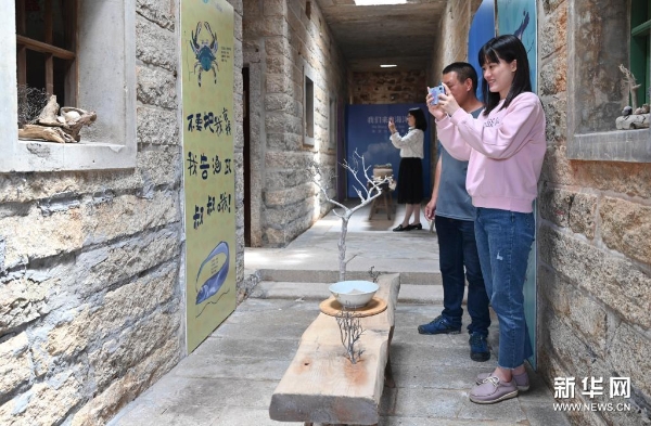 1127358818_16190476962981n