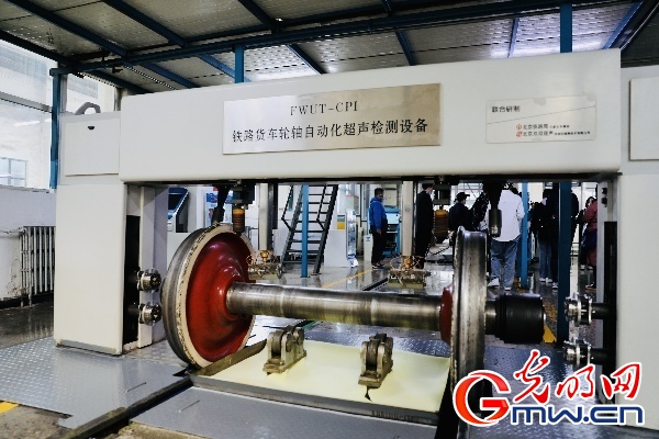 【发现最美铁路】一名铁道车辆配件检修工的自我修养:守住安全底线 【发现最美铁路】一名铁道车辆配件检修工的自我修养:守住安全底线