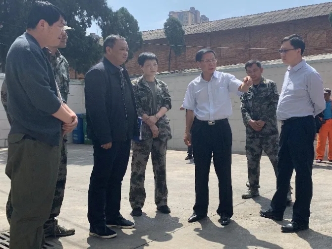 640.webp (5) 640.webp (5)