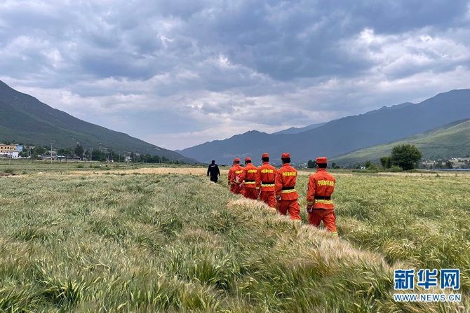 139922496_16200916460021n 139922496_16200916460021n