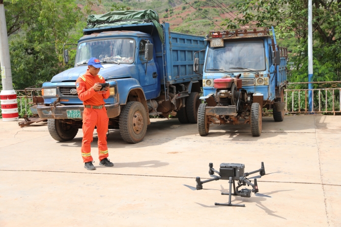 云南省森林消防总队提供 (1)
