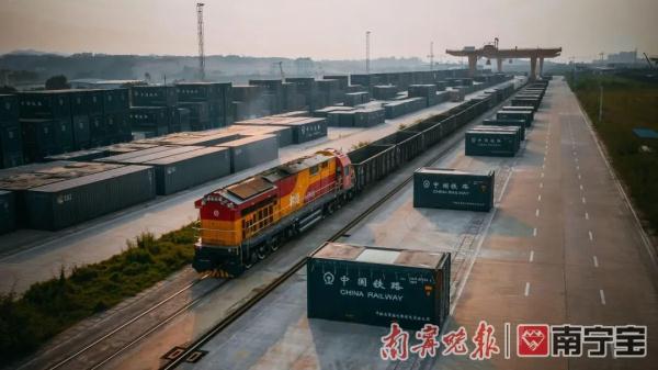 南宁至厦门有直达动车啦！6月25日起全国铁路实施新列车运行图