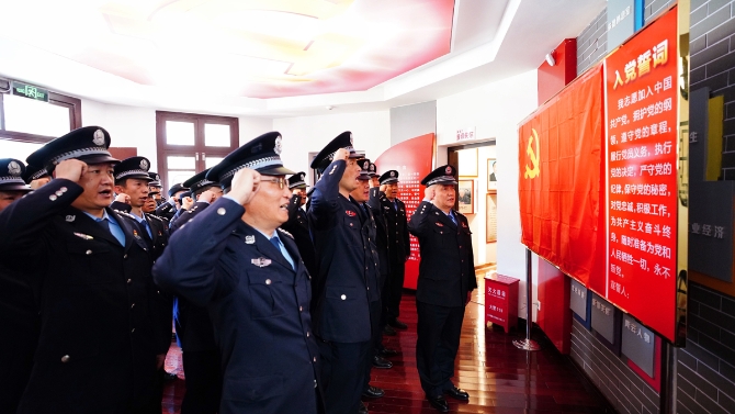 在晋宁区“八角楼”开展党史学习教育专题党课