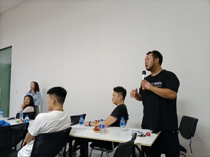 昆明10号产业园公益讲座开讲,解码“德和”罐头新零售布局