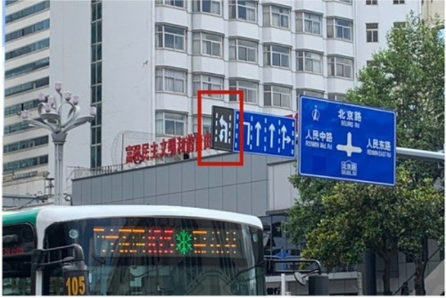 昆明交三桥“潮汐机器人”上岗啦！“潮汐车道”怎么通行→