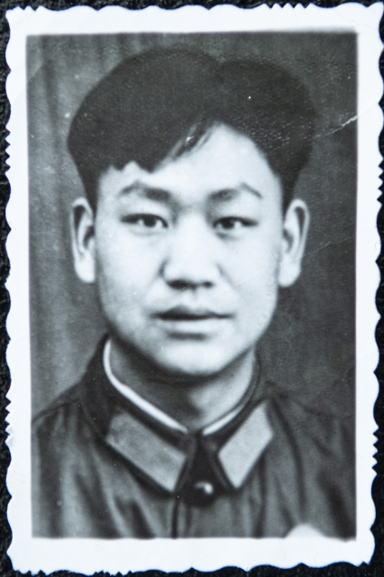 云南这对父子两代“军转警”：“我渐渐成为了你”（供图）