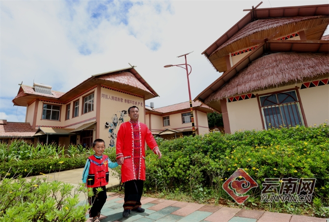 00304129664_49ef78dd