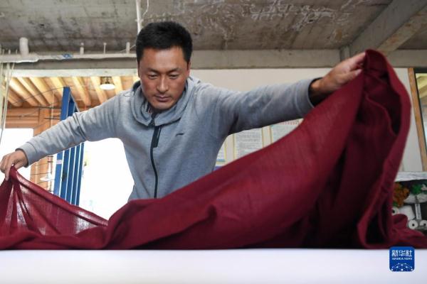 走进乡村看小康——家门口“编织”幸福生活 走进乡村看小康——家门口“编织”幸福生活