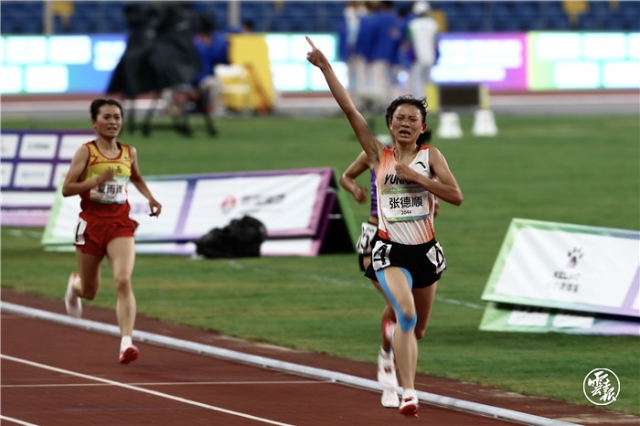 张德顺拿下云南历史上首枚全运会女子10000米金牌