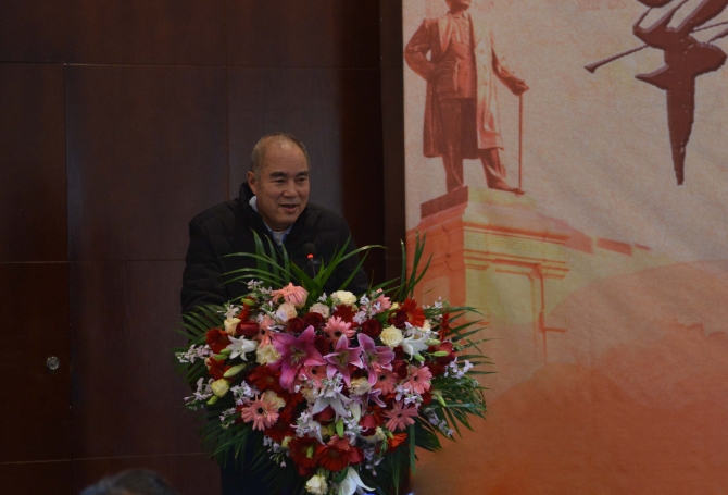 昆明市社科联原主席龙东林 昆明市社科联原主席龙东林