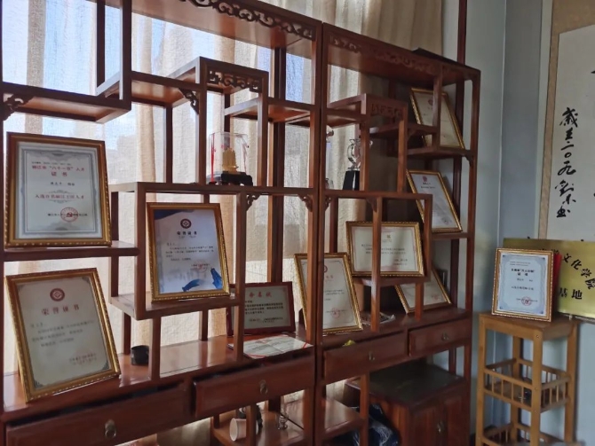 00304275100_06f8ba77