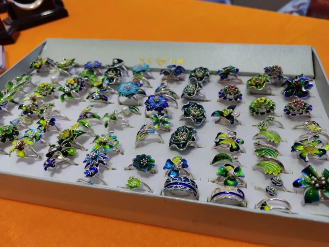 00304275124_38e0d3b0