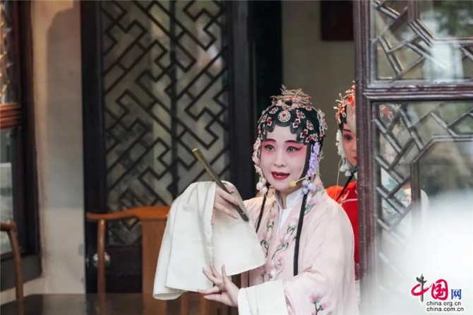 0fe543c7-37a8-47ca-bf96-ac3e6724102a_batchwm