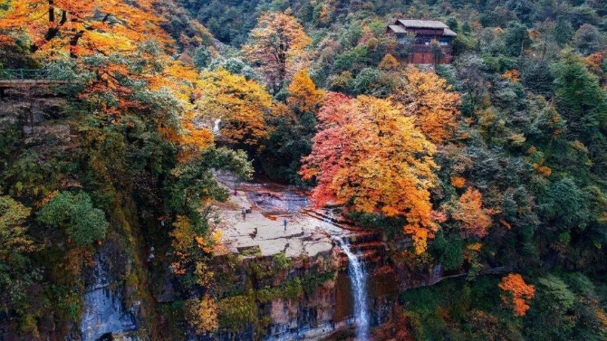 cb6b69cfb5bc4ce29ba94bd708b465e1