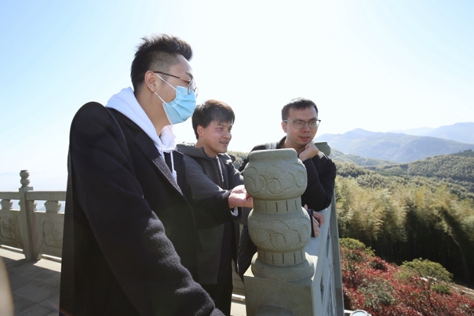 229359_75e59902-0bca-4c61-a410-727a42a151da 229359_75e59902-0bca-4c61-a410-727a42a151da