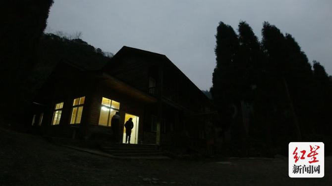 点击查看高清原图 点击查看高清原图