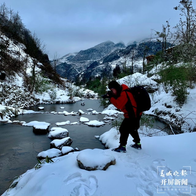 昭通雪景(开屏新闻记者 申时勋 通讯员 白鸟 戴虞梦 陈光惠 摄)