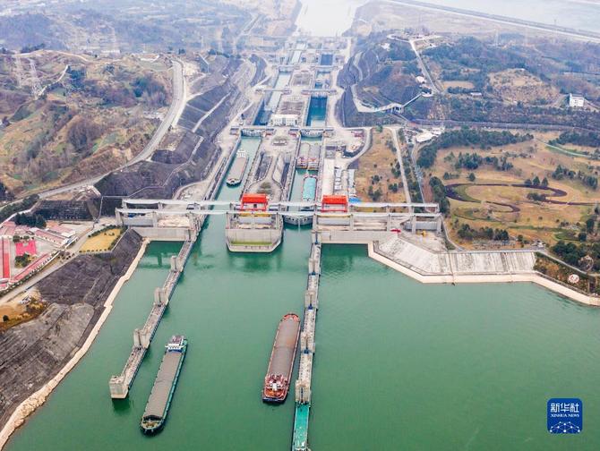 4b5cd4b0d3404c5e87e66570bff7a61d