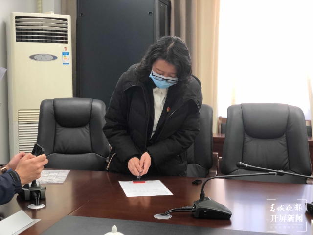 76.8万美元锡锭出口日本！云锡签发RCEP云南首单 赵丹青 摄