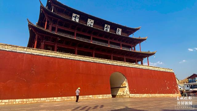 建水朝阳楼-刘畅 摄.jpg