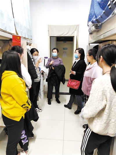 9_2110728089_b 9_2110728089_b