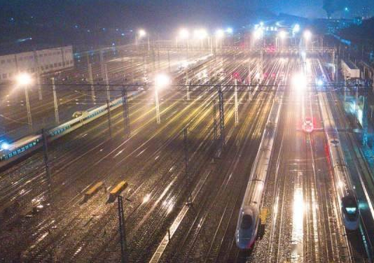 “春运+防疫” 暖心举措让身处异地的他们平安返乡 “春运+防疫” 暖心举措让身处异地的他们平安返乡