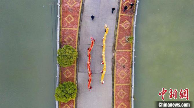 2022012547bafe7a93a64dd7a1f9212f110cab5d_3