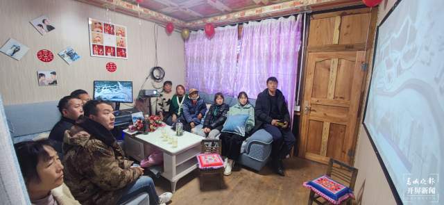 腾冲小伙刘荣胜创中国选手冬奥会越野滑雪历史最好成绩,家乡亲友团沸腾了! (开屏新闻记者崔敏及通讯员摄)