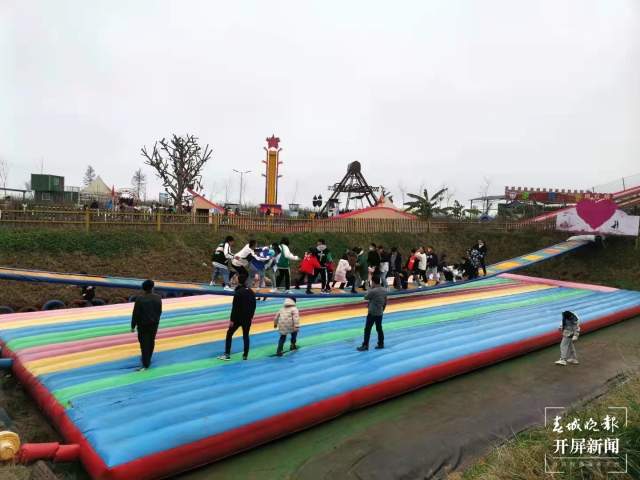 春节假期曲靖市接待游客数同比降8.2%! (6).jpg