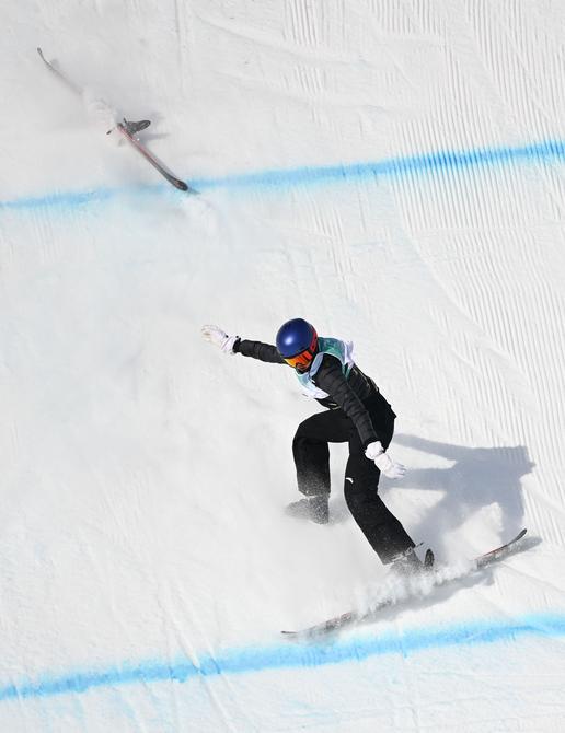 2月7日,中国选手谷爱凌在比赛中。(图据新华社)