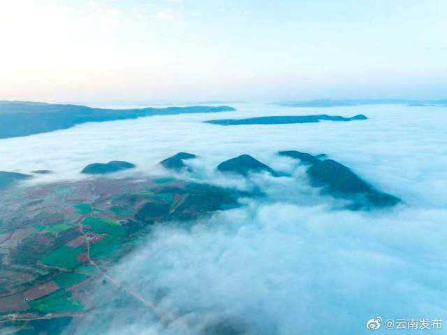 绝美云海就在红河泸西 人民日报客户端云南频道（王正鹏 摄）