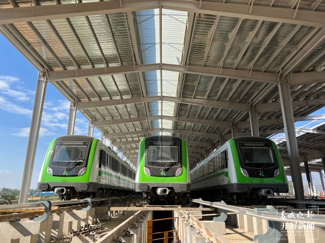 昆明地铁5号线渔村停车场施工进度完成90%(罗宗伟 通讯员 郭武辉 王正鹏 摄)