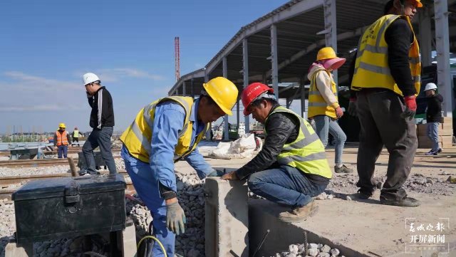 昆明地铁5号线渔村停车场施工进度完成90%(罗宗伟 通讯员 郭武辉 王正鹏 摄)
