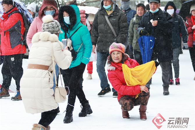 00304499974_25ac38f3