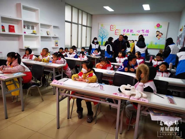 50名大学生“返家乡”助力西山发展