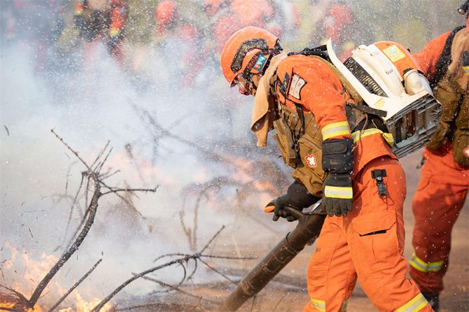 22.风水结合灭火